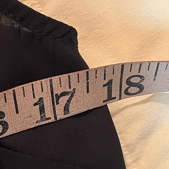 Soprano jeweled beaded collar sleeveless top M Women - Picture 7 of 9